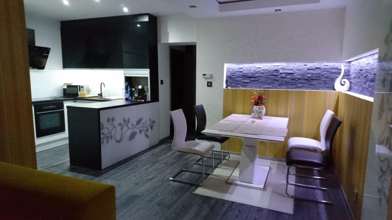 Apartman Sofia Veľký Slavkov Eksteriør bilde
